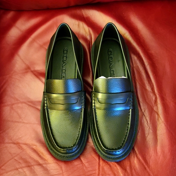 Coach Black Leather Cooper Men's Loafer Size 10 NWT - Picture 1 of 7